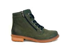 Load image into Gallery viewer, Rocky Boot