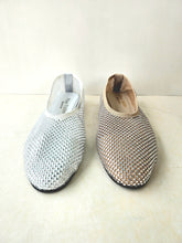 Load image into Gallery viewer, DIOR FLAT - Beige diamonds
