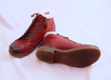 Load image into Gallery viewer, Gina Mid Boot Burgundy
