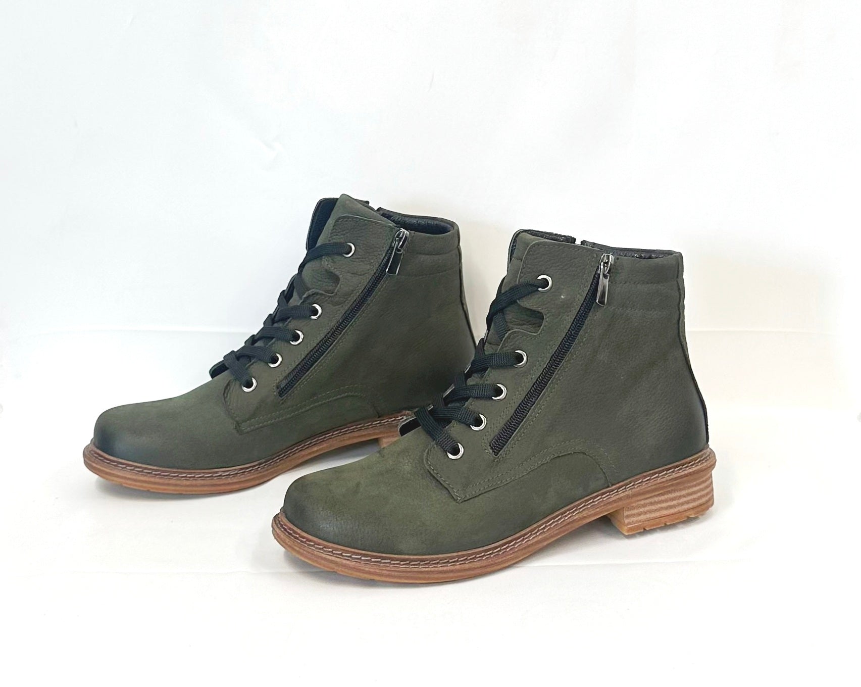 rocky low top boots
