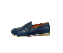 Load image into Gallery viewer, Brooklyn Loafer Navy
