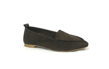 Load image into Gallery viewer, Menorca Brown Nubuck
