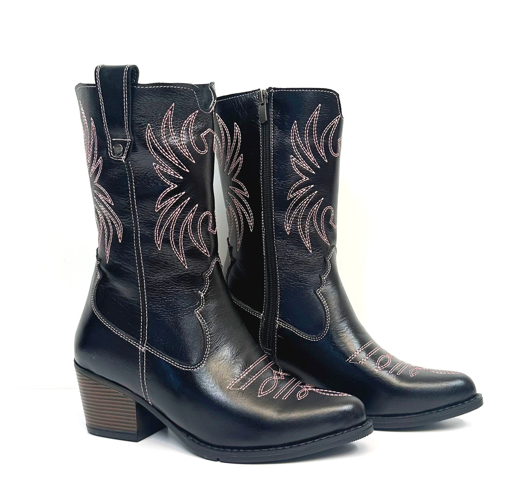 Cowgirl Mid Black