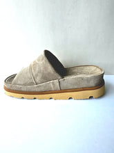 Load image into Gallery viewer, WAIKIKI TAUPE SUEDE
