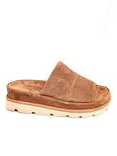 Load image into Gallery viewer, WAIKIKI SANDALS CHESTNUT
