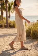 Load image into Gallery viewer, NANTUCKET TAUPE SUEDE
