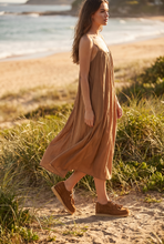 Load image into Gallery viewer, MONTAUK TAN SUEDE
